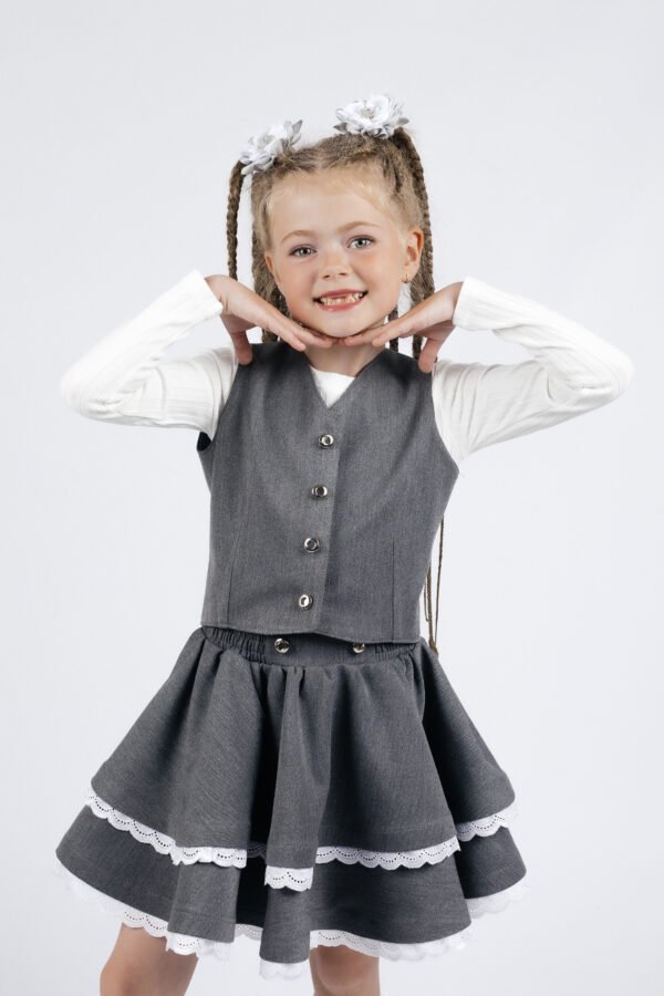 СПІДНИЦЯ З МЕРЕЖИВОМ сіра SCHOOL 2025