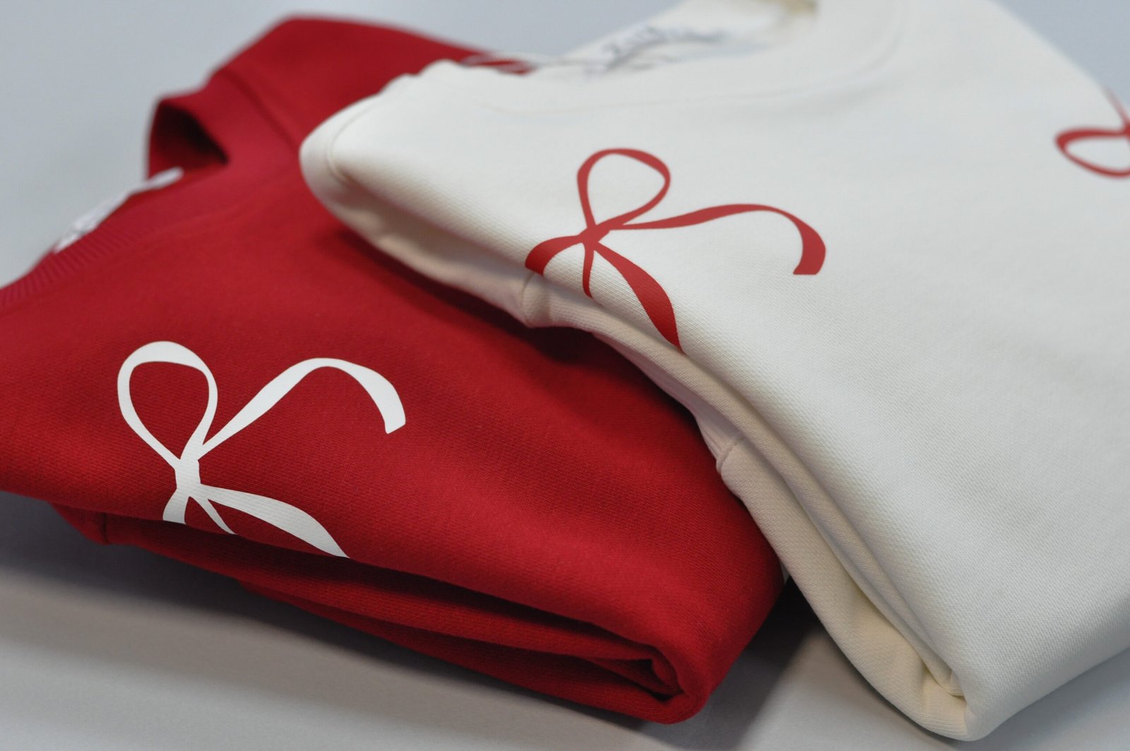 СВІТШОТ З БАНТАМИ ЧЕРВОНИЙ - Зображення 3